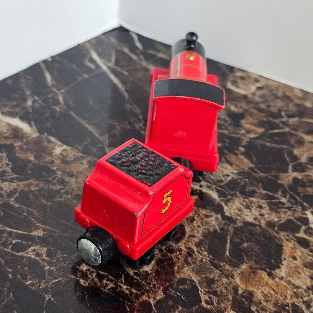 Mattel Thomas Friends James the Red Engine Wooden Railway Train Tender CBL852013